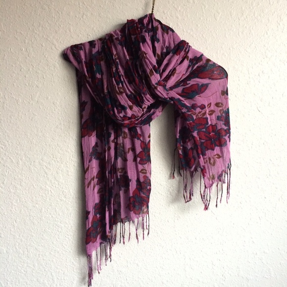 Scarf • Forever 21