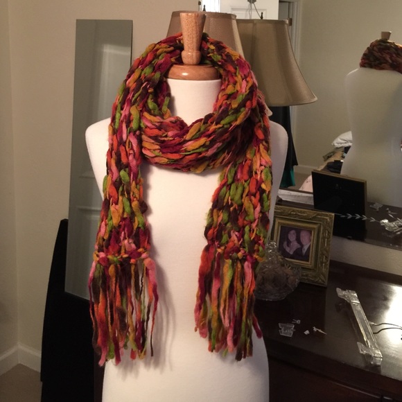 Scarf - Picture 1 of 1