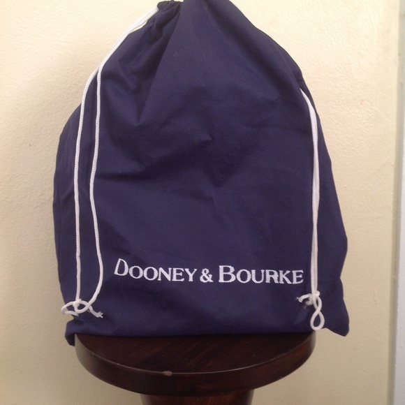 Dooney & Burke bag - Picture 2 of 4