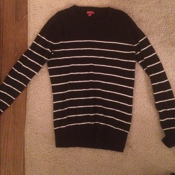Black and white striped long sleeve sweater