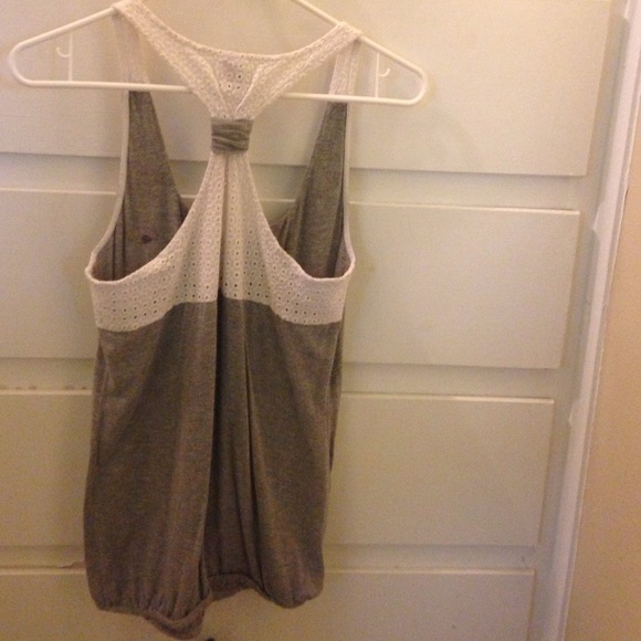 Thread designed tank - Picture 2 of 3