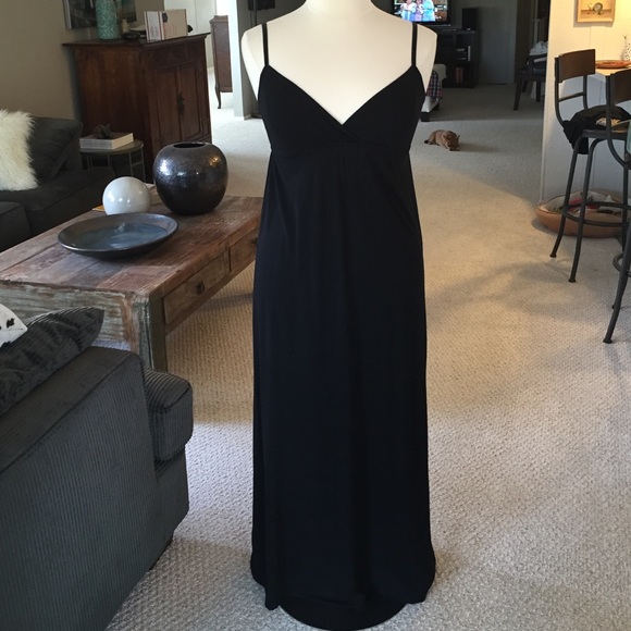 Derek Heart Dresses & Skirts - 🚫SOLD IN BUNDLE🚫Casual black knit maxi dress