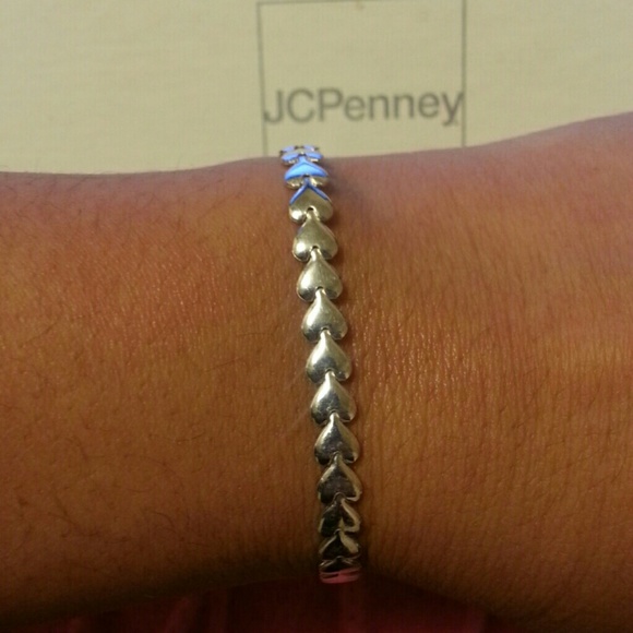 Silver 7.5" 4.5 heart bracelet - Picture 3 of 4