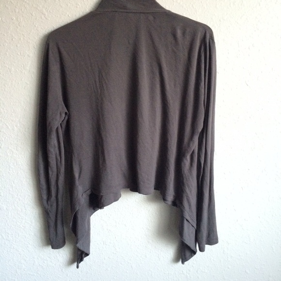 Cardigan • Forever 21 - Picture 2 of 3