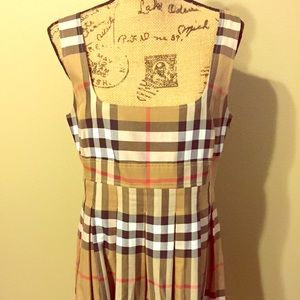 Burberry pleated dress