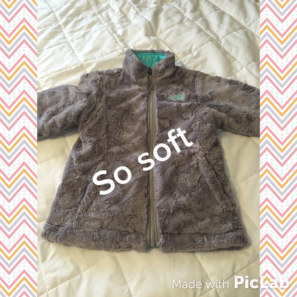 Girls 10/12 North Face Mossbud reversible jacket