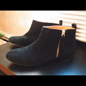 Nine West Black Booties Size 5.5
