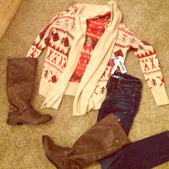 Roxy never before worn sweater!