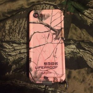 iPhone 5/5s lifeproof case. Pink camo rare! OBO