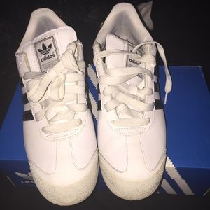 Womens Adidas size 8