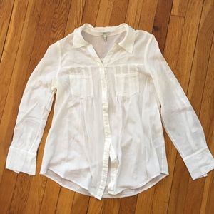 White tailored blouse