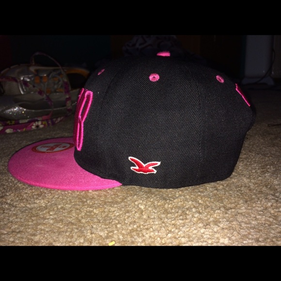 SnapBack - Picture 2 of 4