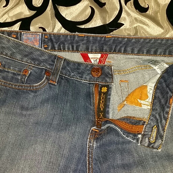 Lucky Brand Crop Jeans!