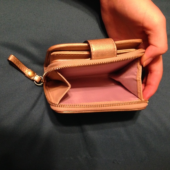 SOLD - Picture 4 of 4