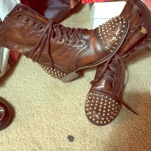 Steve Madden combat boots