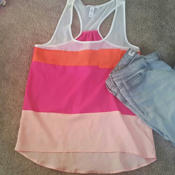 Host Pick!! Color block tank: SOLD - Picture 3 of 3