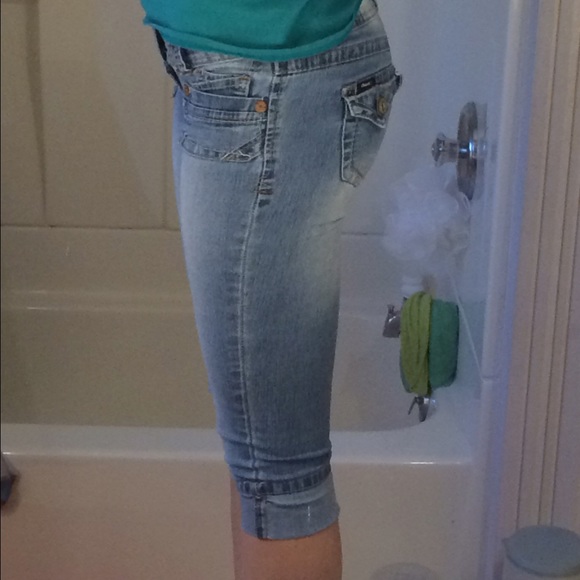 Kaprees - Picture 2 of 3