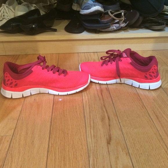 Bright running sneakers for women