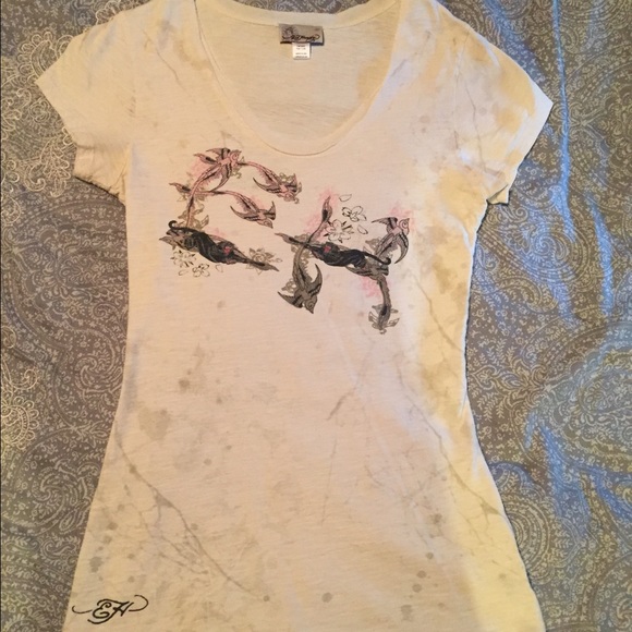 Short sleeve "Ed Hardy" graphic tee shirt