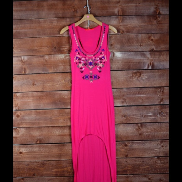 Fuchsia High Low Summer Dress - Picture 4 of 4