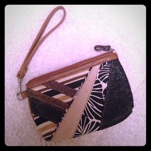 Relic wristlet
