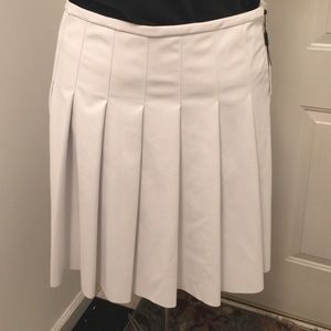 Calvin Klein white pleated skirt NWT
