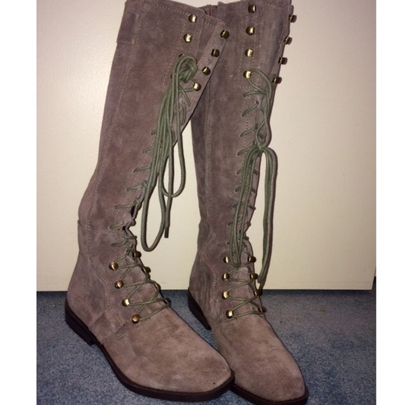 Calvin Klein gray lace up suede boots