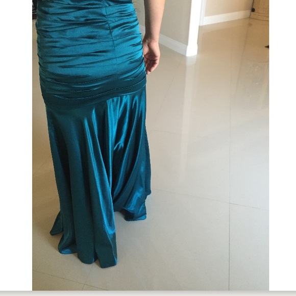 Blue long dress with shawl - Picture 3 of 4