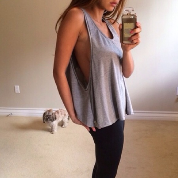 One Teaspoon Tops - • Last Item • One Teaspoon Low Scooped Tank M