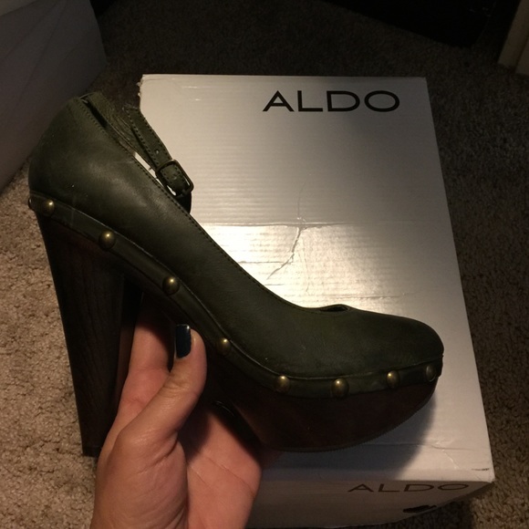 Aldo Dark Green Shoe