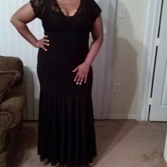 Beautiful Betsy & Adam long black gown