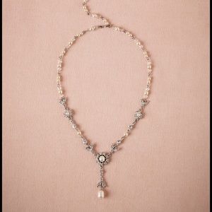 Gorgeous Back Drape Necklace