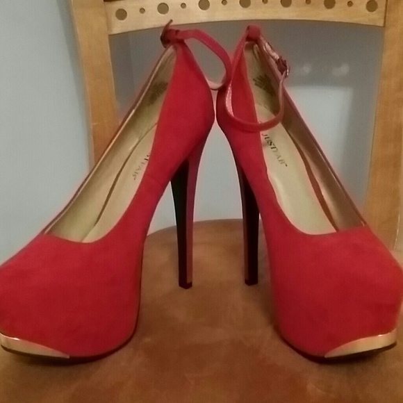 Red hot heels