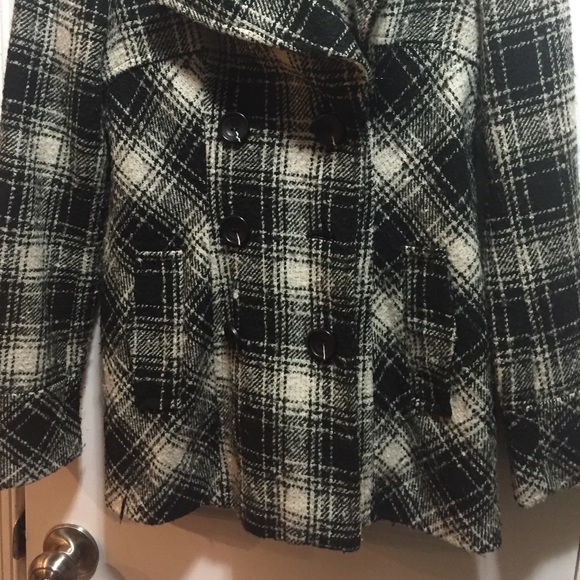 Jacket - Picture 4 of 4