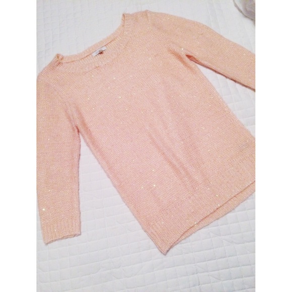 🚫sold in ️bundle 🚫Blush pullover 🎀 - Picture 2 of 3
