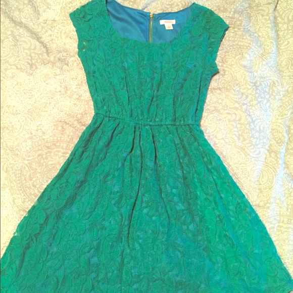 Blue/green lace "Xhiliration" dress