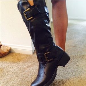 Black boots