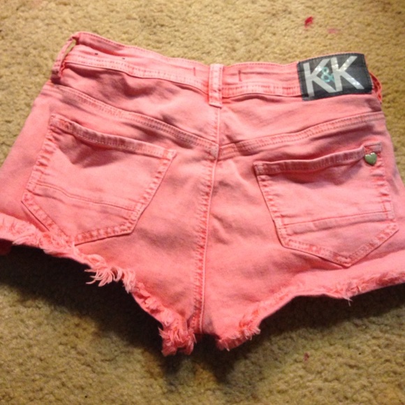 Kendal and Kylie high waisted pink shorts size 3