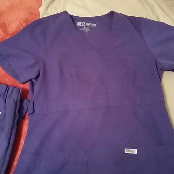 Grey's anatomy scrubs