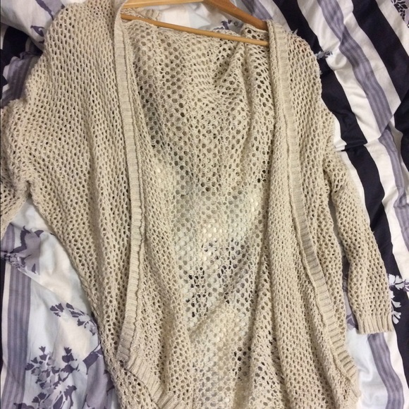 Brandy Melville Moselle cardigan (winter)