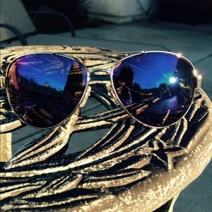 Steve Madden sunglasses