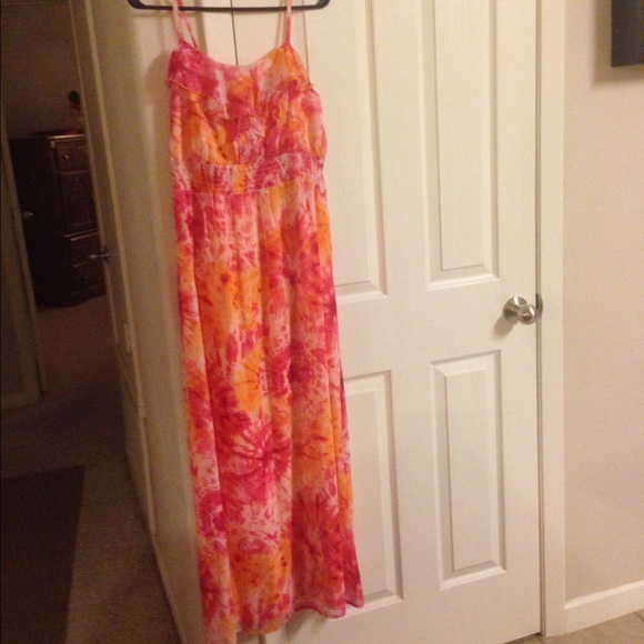 Spring dress - Picture 1 of 1