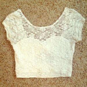 NTW LACE CROP TOP BOW BACK
