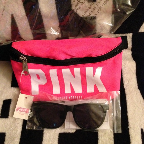PINK Victoria's Secret Accessories - I Love your Fanny!