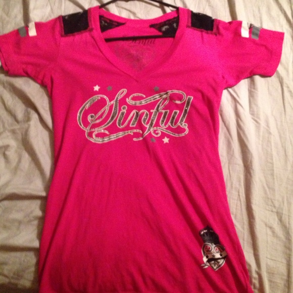 Women's sinful top