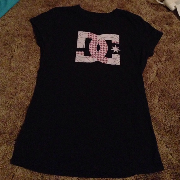 Black DC tshirt