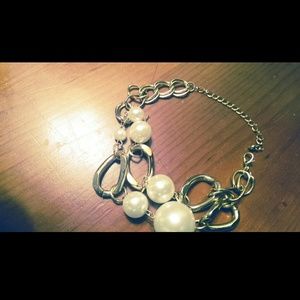 Pearl Bracelet