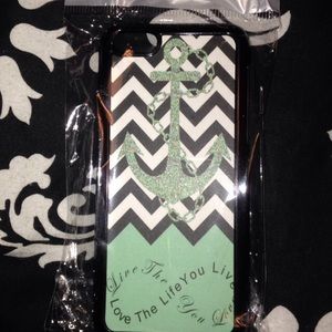 iPhone 5/5c phone case NEVER USED