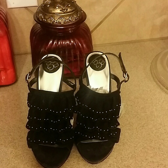 BCBG Stiletto heels super hot