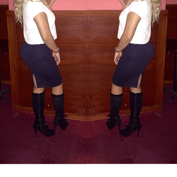 Skirt & top - Picture 2 of 2